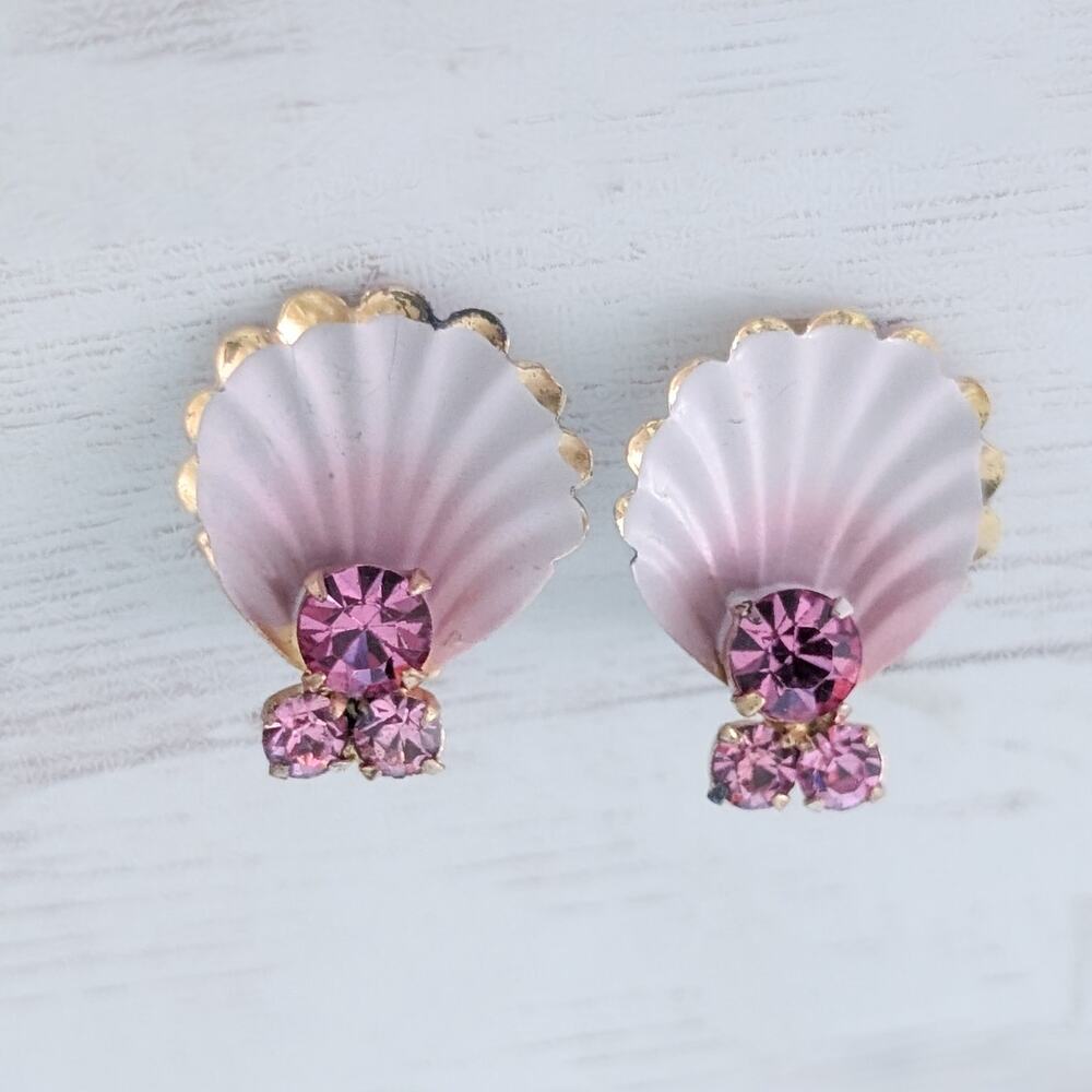 Vintage Clip On Earrings Shell Design with Clear Gems Just Over 7/8"
